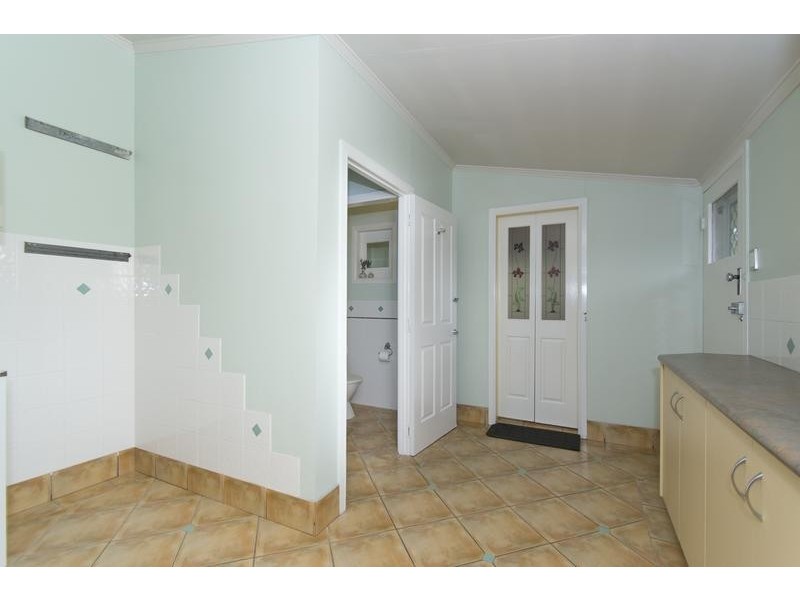 24 Greenham Street, Raceview QLD 4305