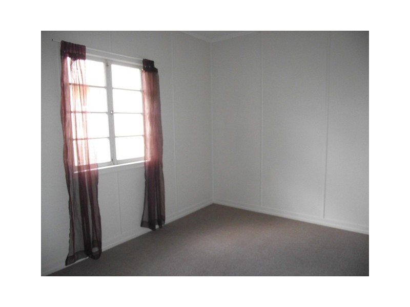 9A Park Street, Ipswich QLD 4305