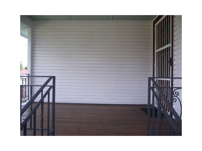 9A Park Street, Ipswich QLD 4305