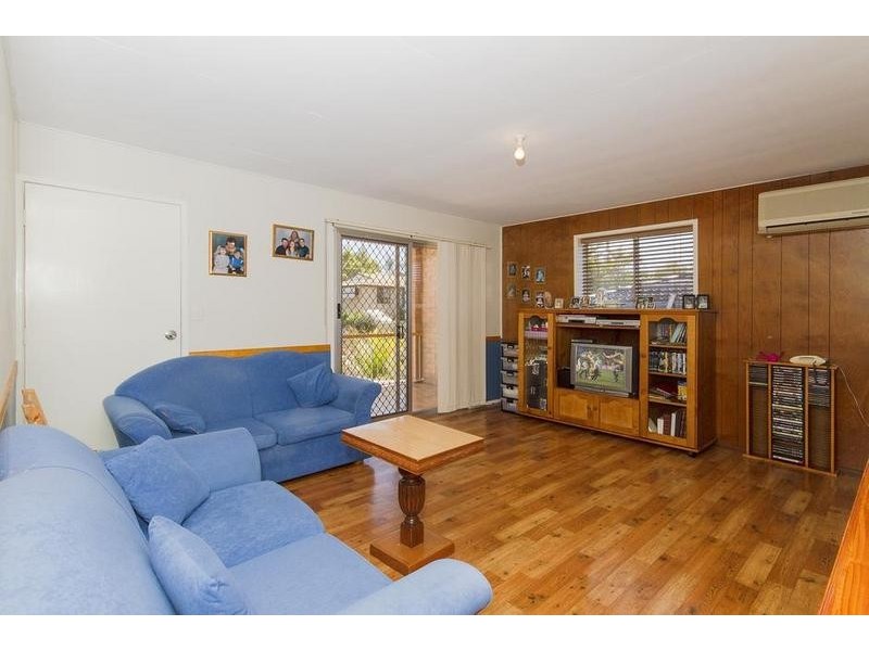 8 Rapur Street, Raceview QLD 4305