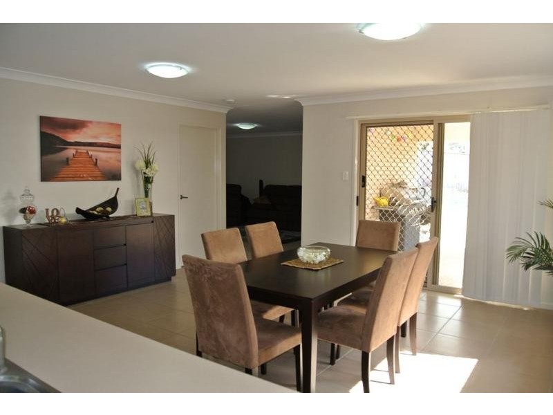 5 Kordan Boulevard, Raceview QLD 4305