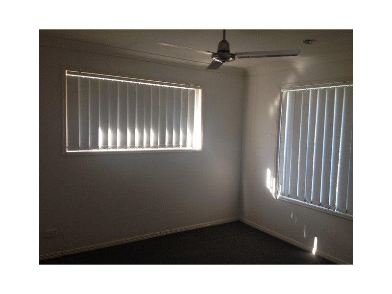22 Brighton Street, Raceview QLD 4305