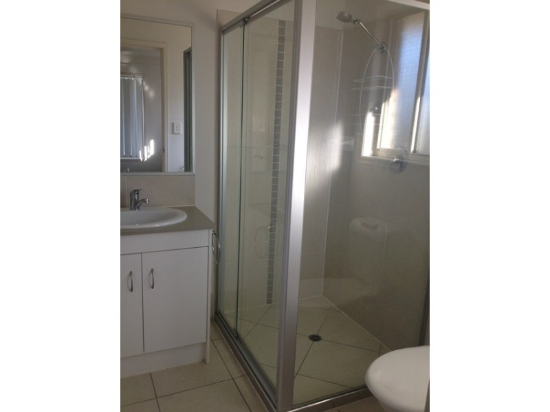 22 Brighton Street, Raceview QLD 4305