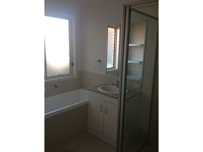 22 Brighton Street, Raceview QLD 4305