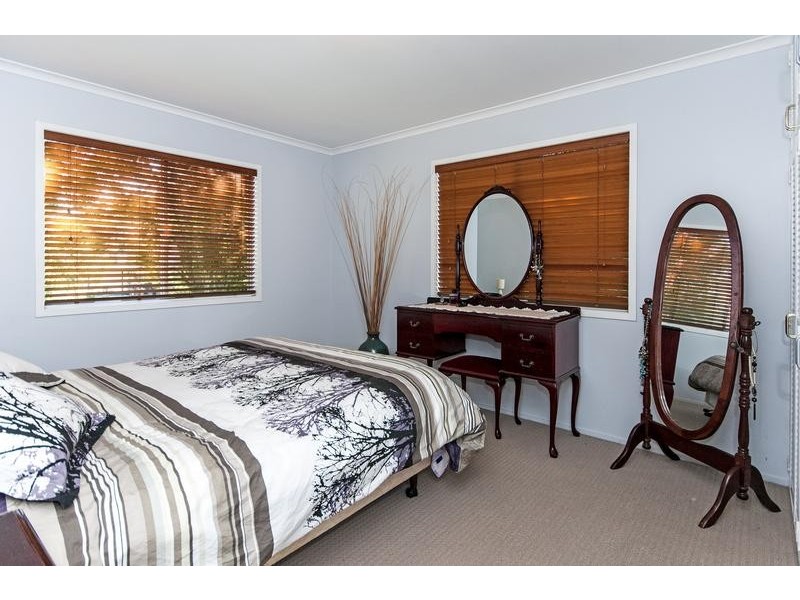 12 Jarrah Street, Raceview QLD 4305