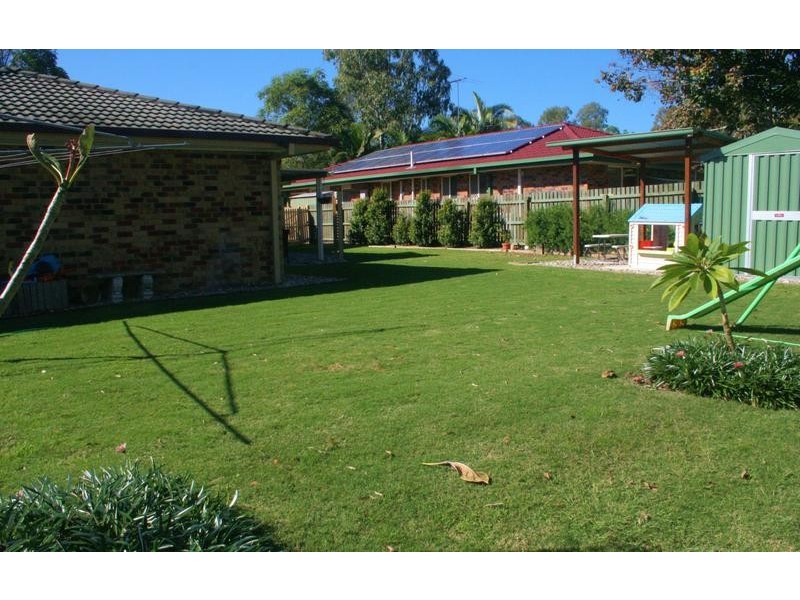 76 Jonquil Circuit, Flinders View QLD 4305