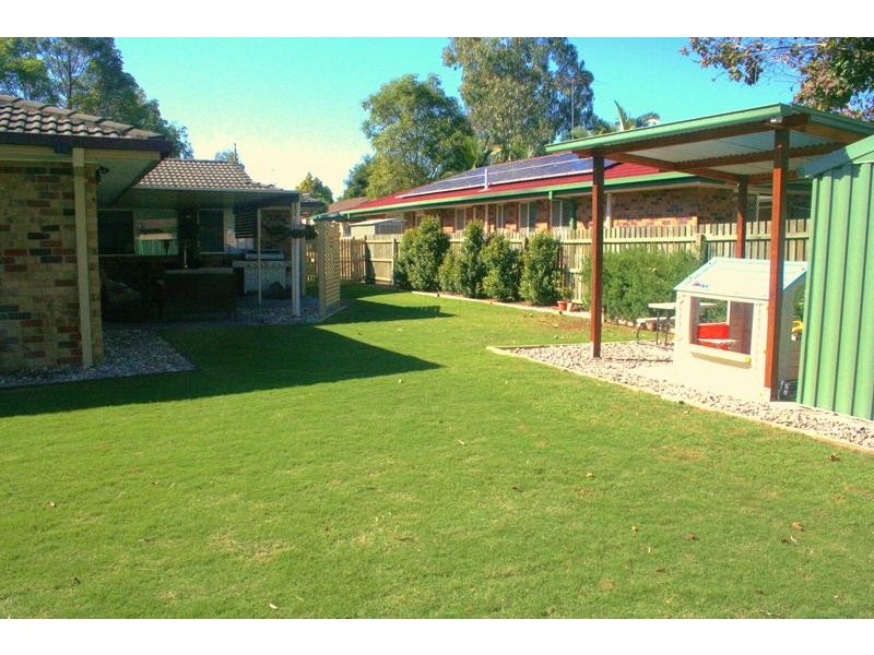 76 Jonquil Circuit, Flinders View QLD 4305