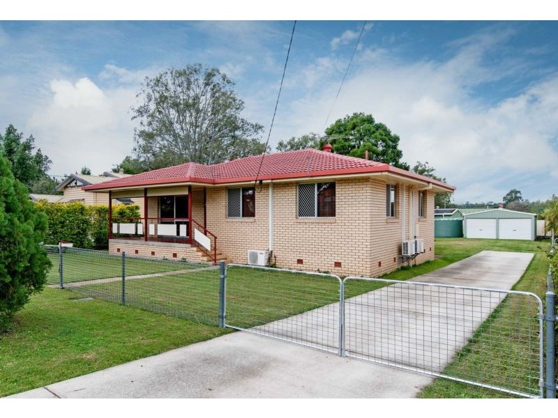 6 Bourke Street, Brassall QLD 4305