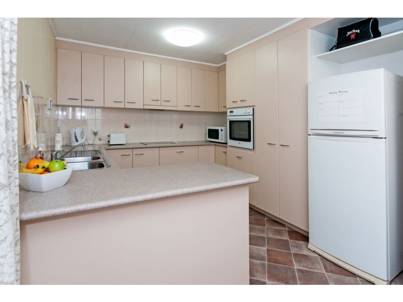 6 Bourke Street, Brassall QLD 4305