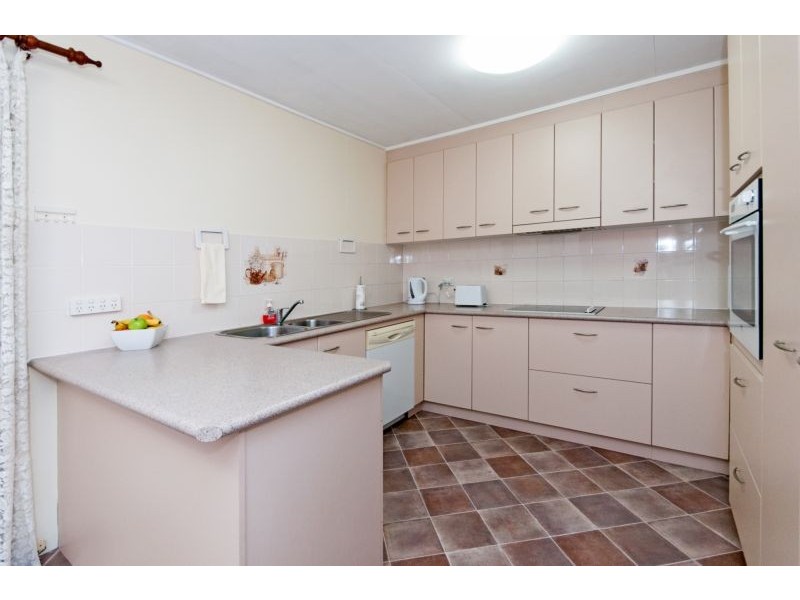 6 Bourke Street, Brassall QLD 4305