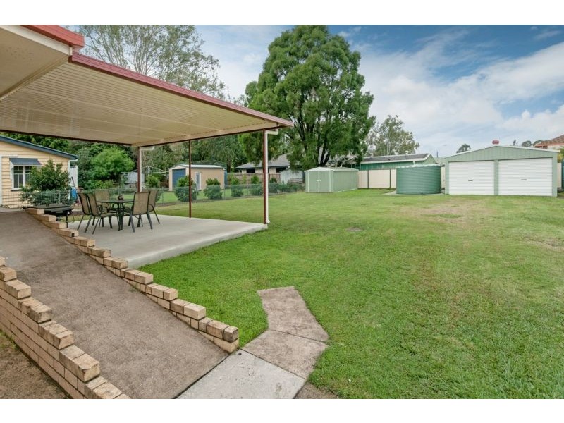 6 Bourke Street, Brassall QLD 4305