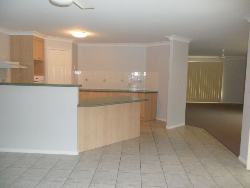 53 Discovery Street, Flinders View QLD 4305