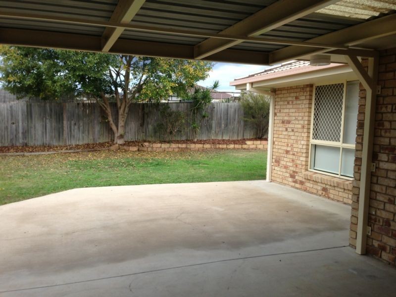 53 Discovery Street, Flinders View QLD 4305
