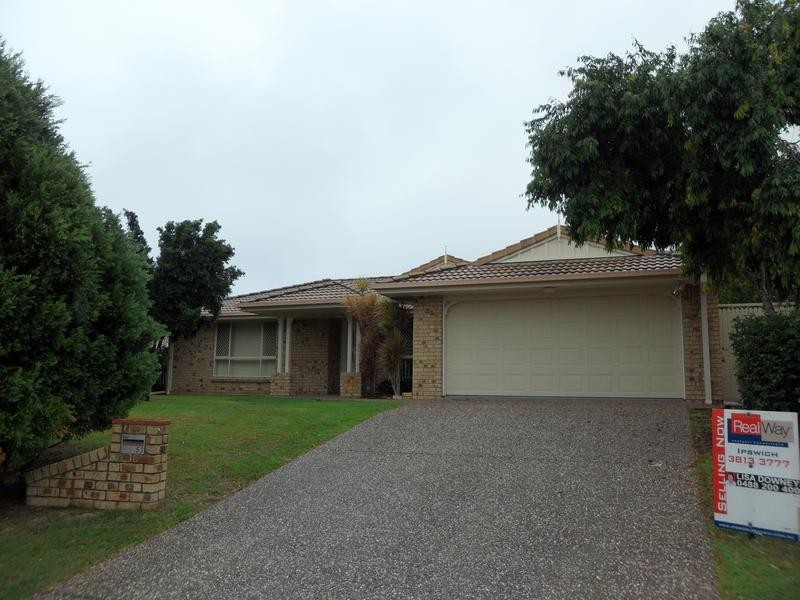 53 Discovery Street, Flinders View QLD 4305