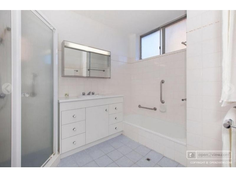 4/40-46 Sandford Street, St Lucia QLD 4067