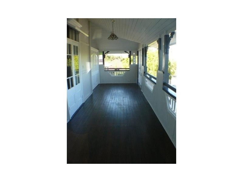 35 Smith Street, North Ipswich QLD 4305