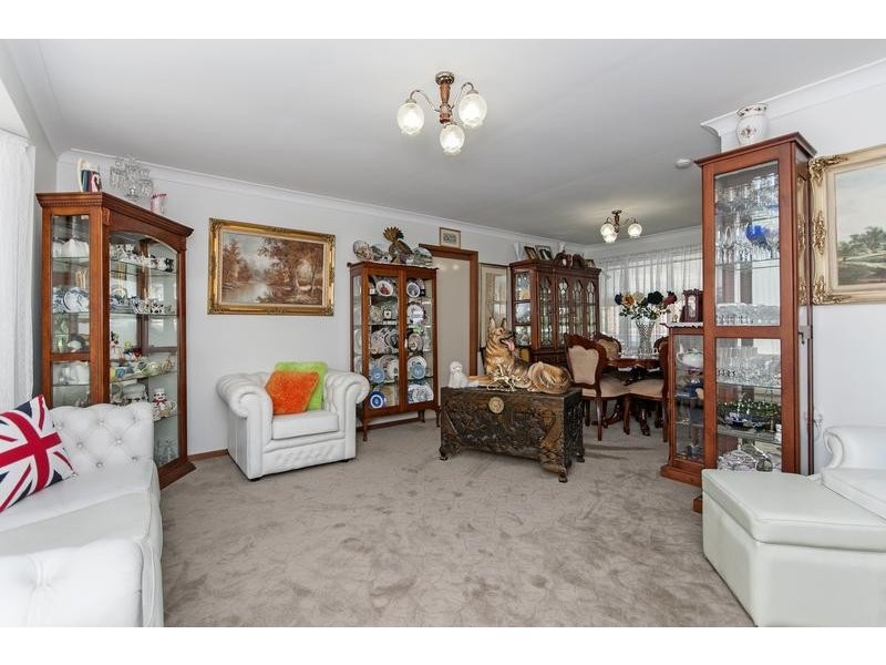 54 Ash Street, Yamanto QLD 4305