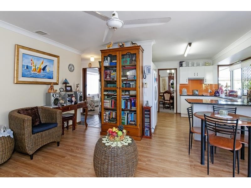 54 Ash Street, Yamanto QLD 4305