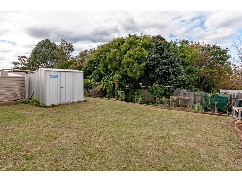 9 Bosswood Court, Yamanto QLD 4305