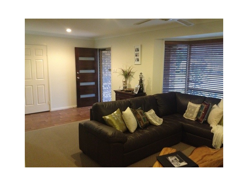 6 Le Prix Court, Yamanto QLD 4305