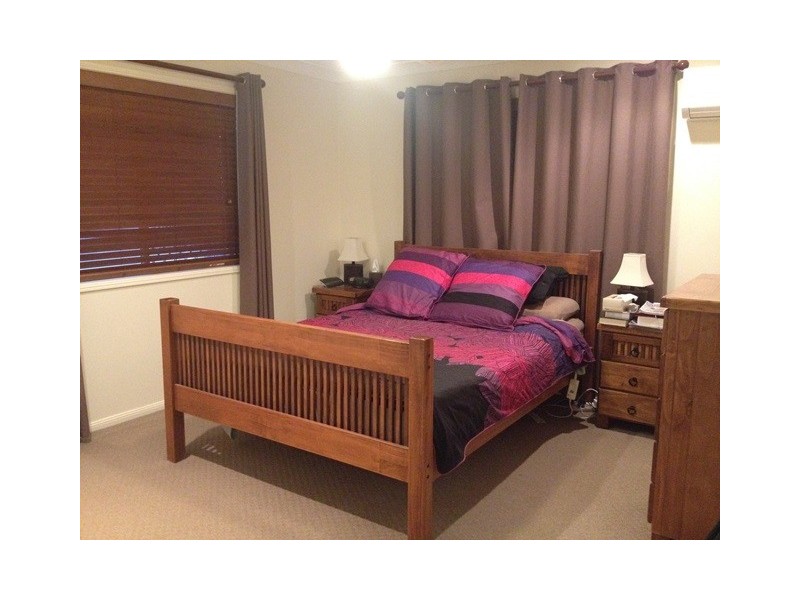 6 Le Prix Court, Yamanto QLD 4305