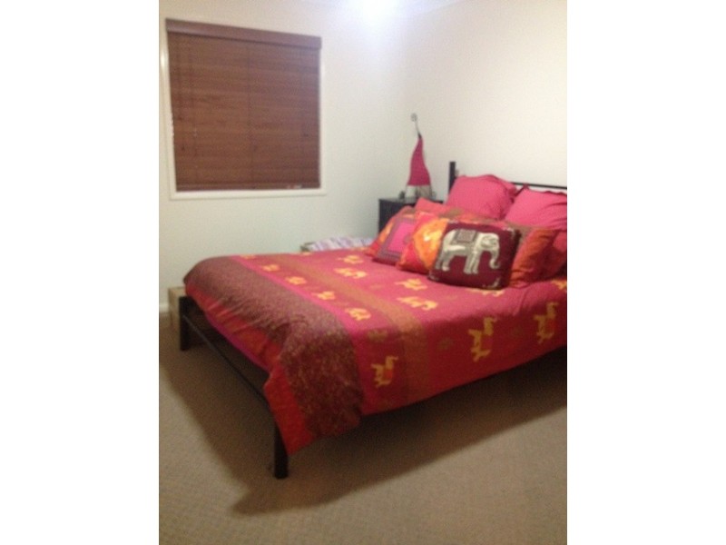 6 Le Prix Court, Yamanto QLD 4305