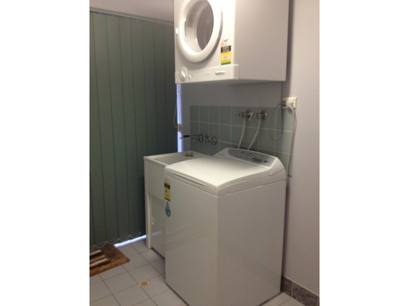 6 Le Prix Court, Yamanto QLD 4305