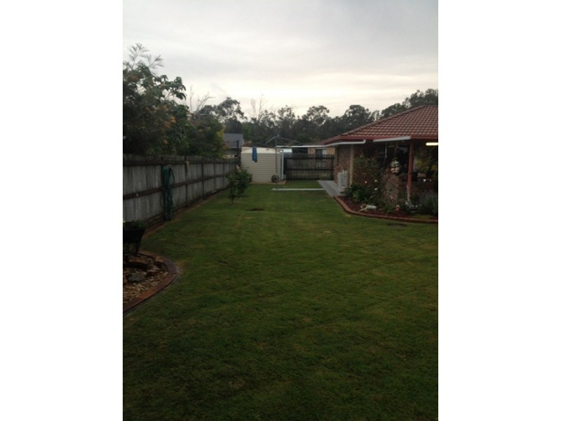 6 Le Prix Court, Yamanto QLD 4305