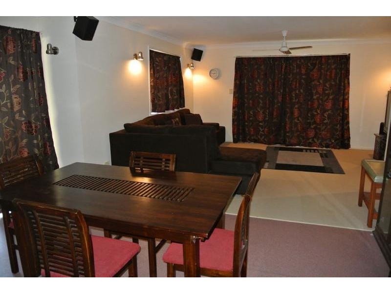 41 Jonquil Circuit, Flinders View QLD 4305