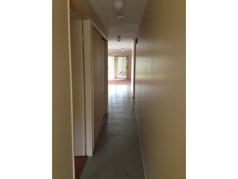 3 Elmhurst Crescent, Flinders View QLD 4305