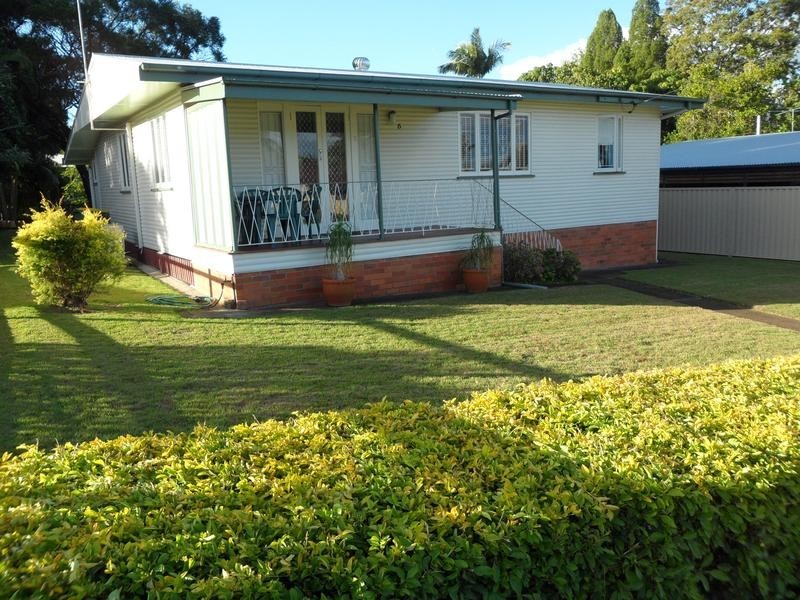 6 Phyllis Street, Eastern Heights QLD 4305
