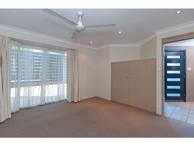 310 Whitehill Road, Flinders View QLD 4305
