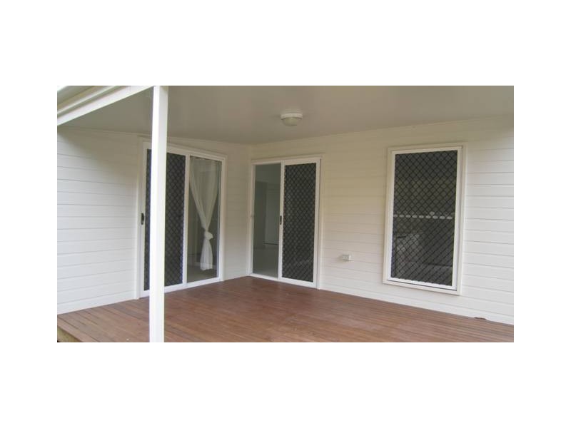 9 Ogilvie Street, Bundamba QLD 4304