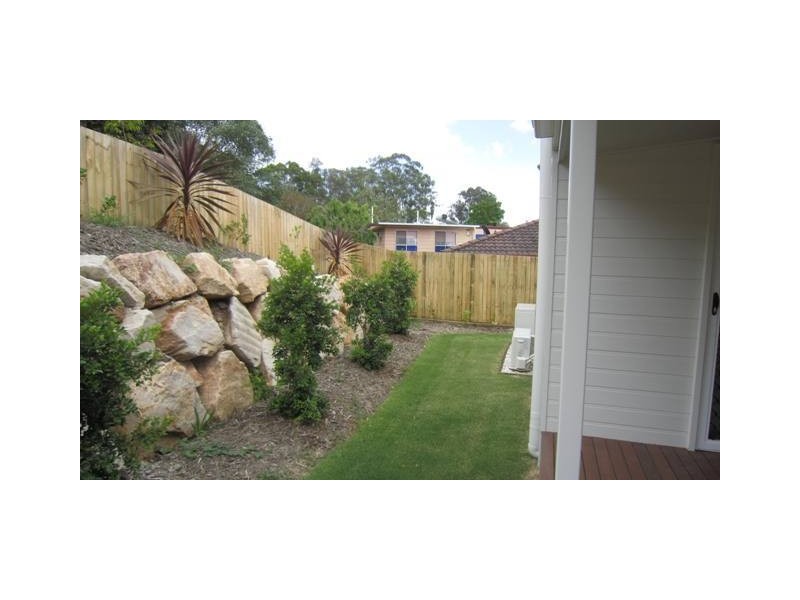 9 Ogilvie Street, Bundamba QLD 4304