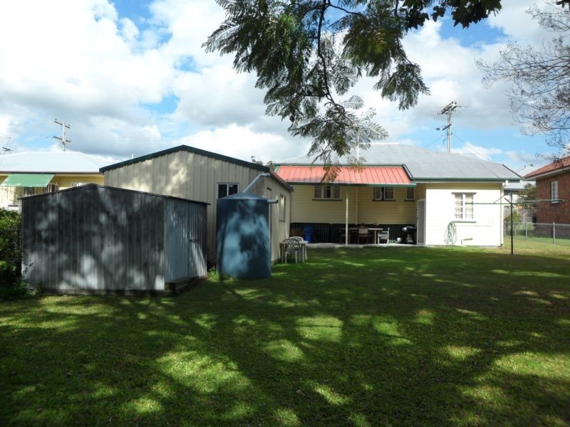 136 Glebe Road, Booval QLD 4304
