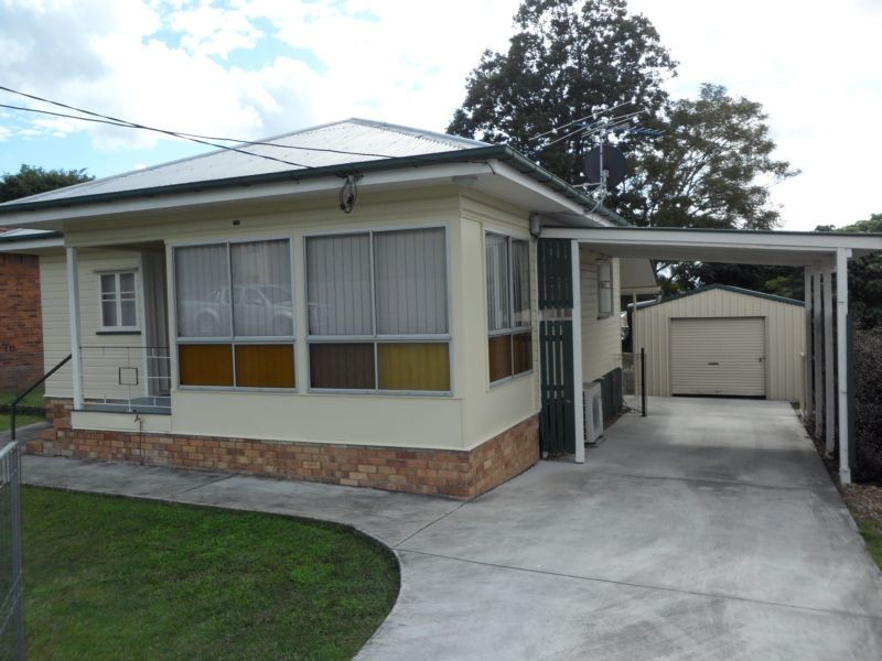 136 Glebe Road, Booval QLD 4304