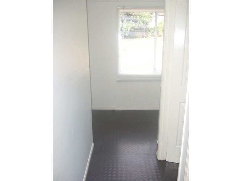 2 Maher Street, North Ipswich QLD 4305