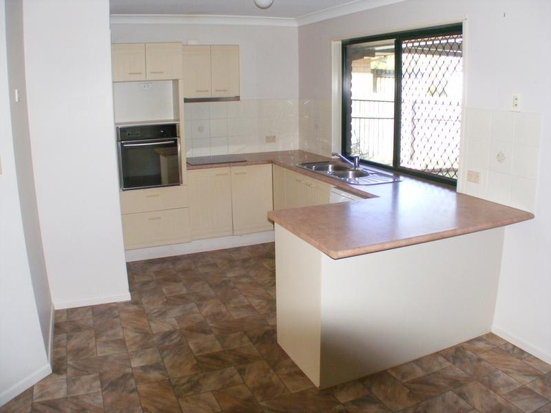 17 Jupiter Street, Wulkuraka QLD 4305