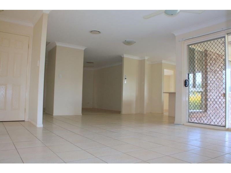 36 Sandalwood Drive, Yamanto QLD 4305