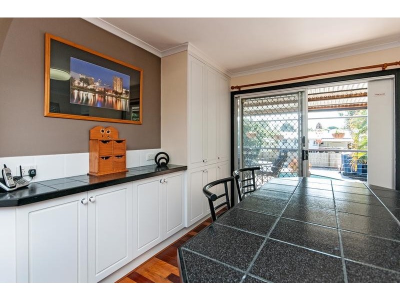 19 Jarrah Street, Raceview QLD 4305