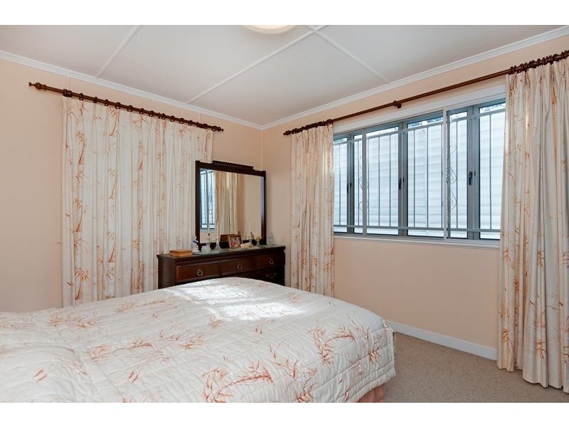 13 Grafton Street, East Ipswich QLD 4305