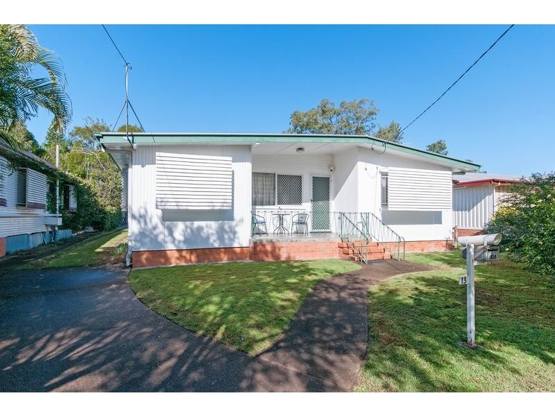 13 Grafton Street, East Ipswich QLD 4305