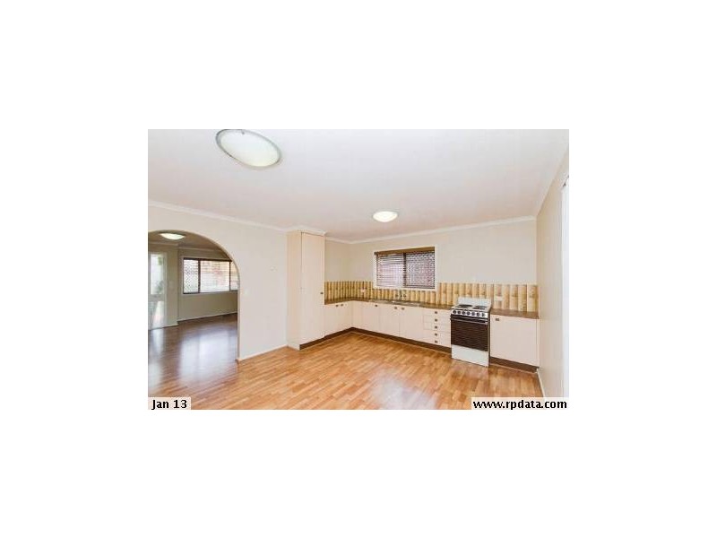 32 Rapur Street, Raceview QLD 4305