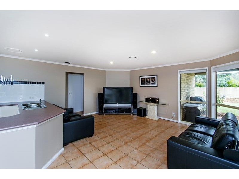 22 Chaille Court, Brassall QLD 4305