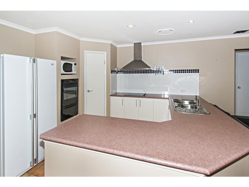 22 Chaille Court, Brassall QLD 4305