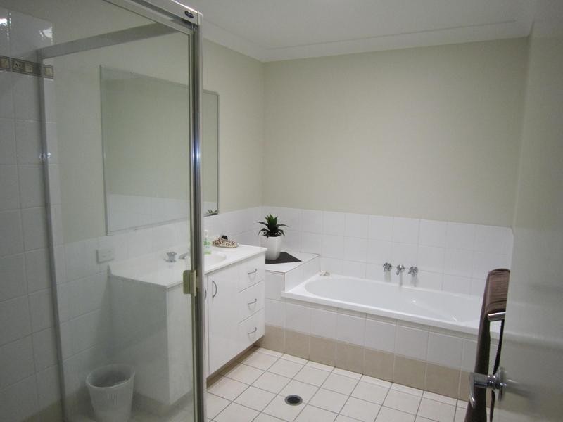 13 Waratah Court, Yamanto QLD 4305