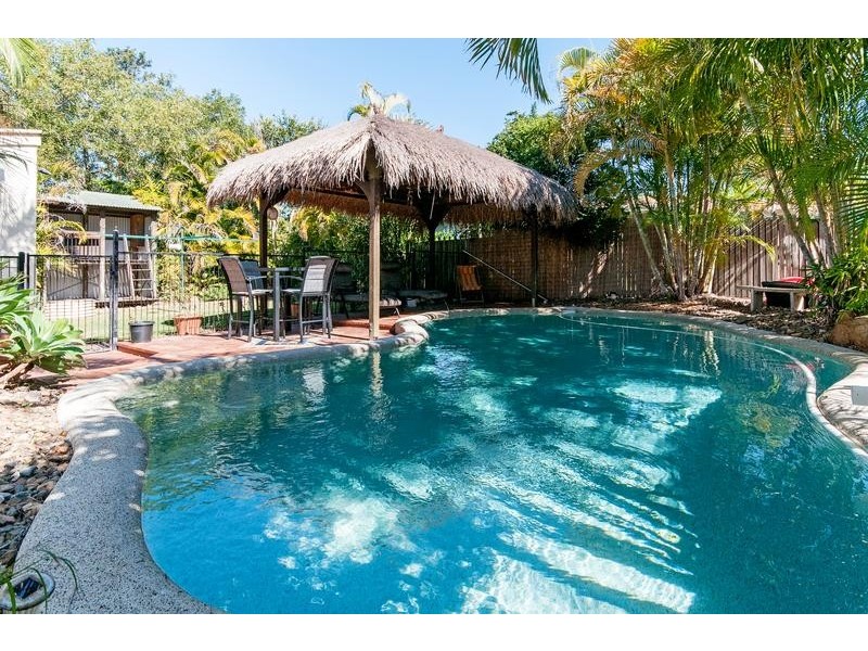 7 Helmsley Court, Yamanto QLD 4305