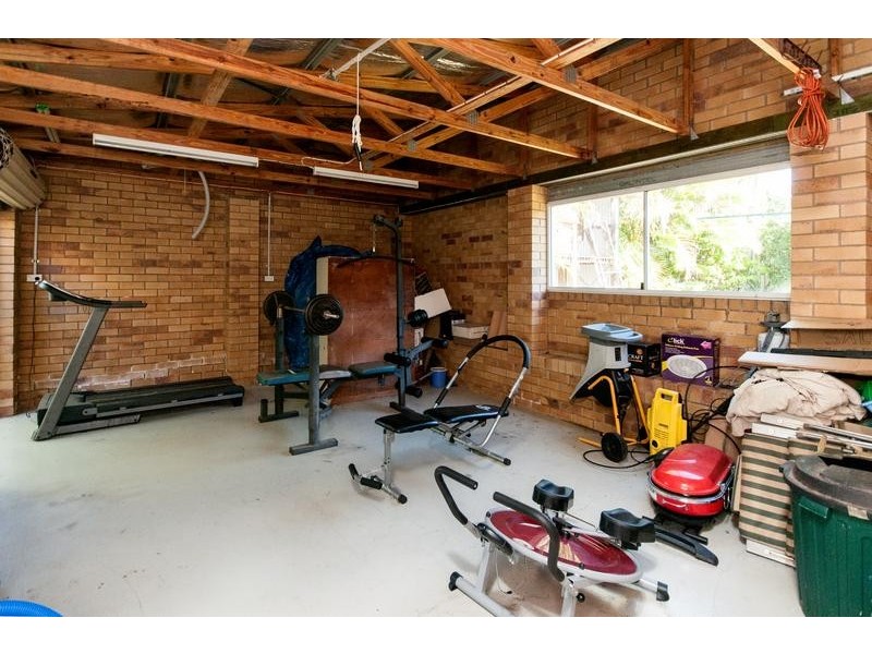 7 Helmsley Court, Yamanto QLD 4305