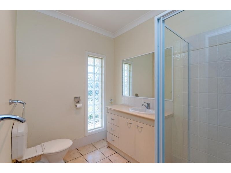 13 Darlington Court, Flinders View QLD 4305