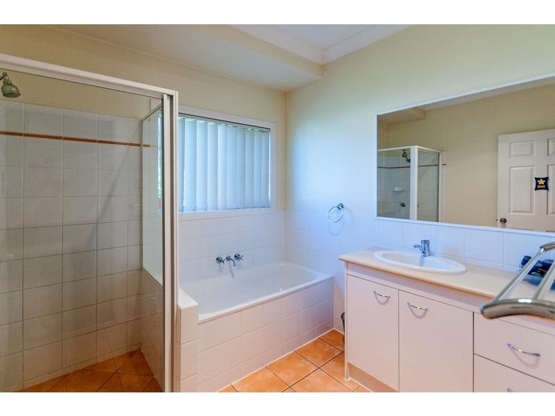 13 Darlington Court, Flinders View QLD 4305